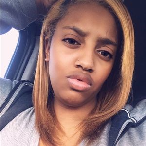 Meet your Posher, Makayla